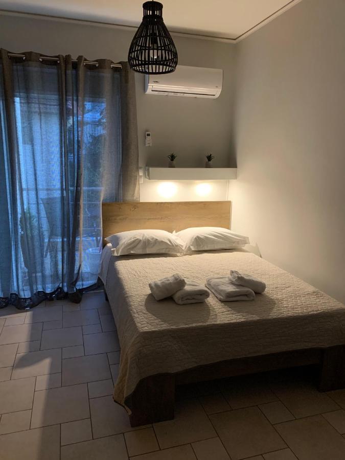 Hommie Apartment Amaliada Экстерьер фото