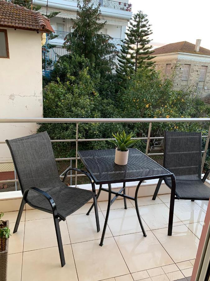 Hommie Apartment Amaliada Экстерьер фото